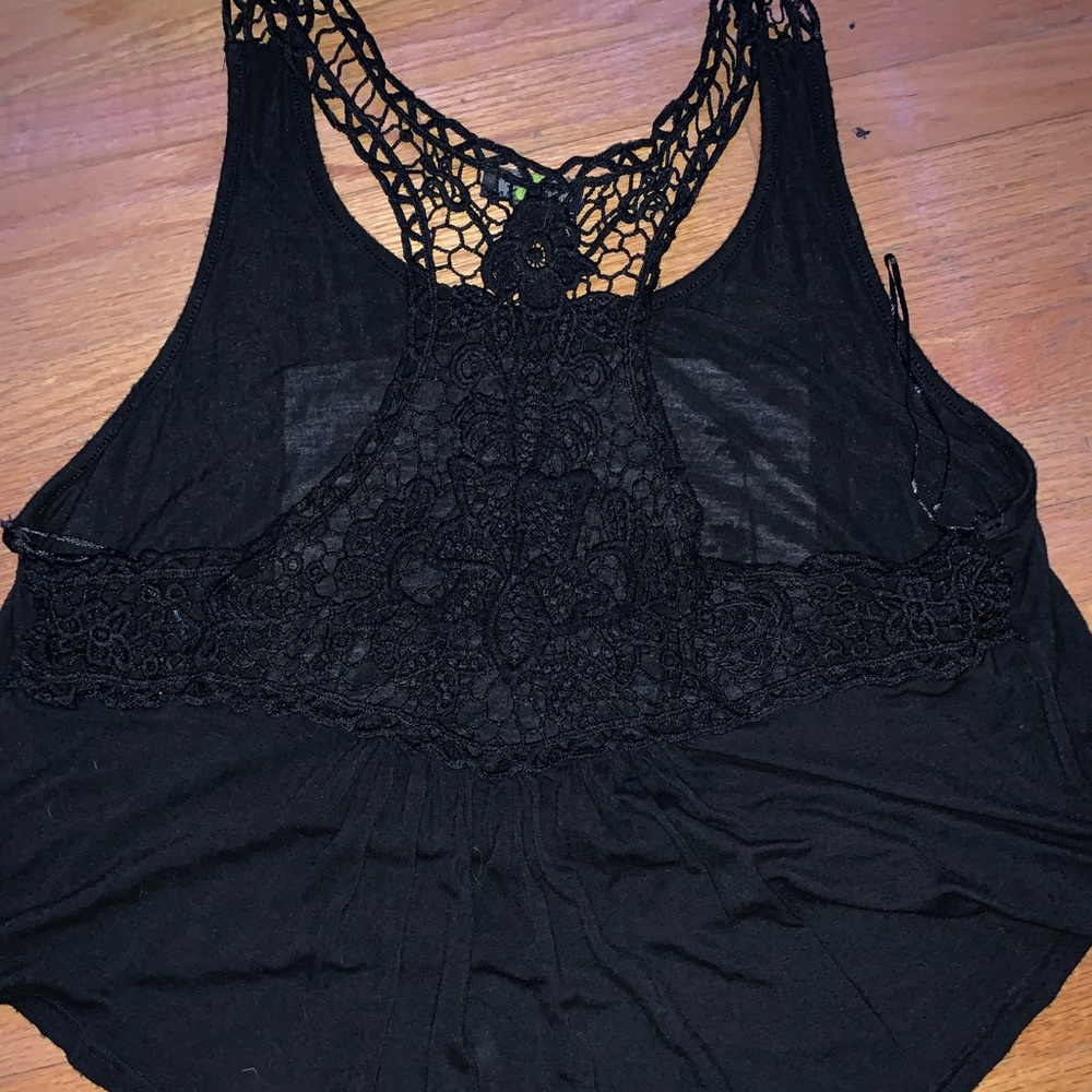 Tank top - Picture 2 of 3